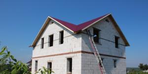 Как быстро и правильно построить крышу дома своими руками Какую крышу проще всего сделать новичку самому